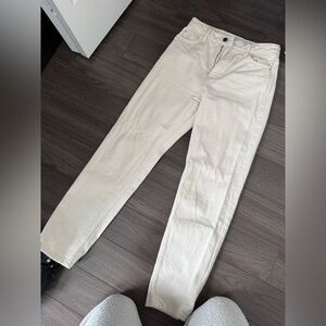 Zara Off-White mom jeans